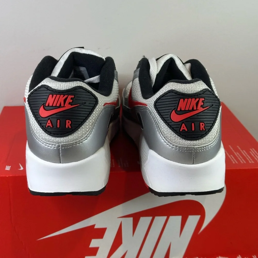 Nike Air Max 90
